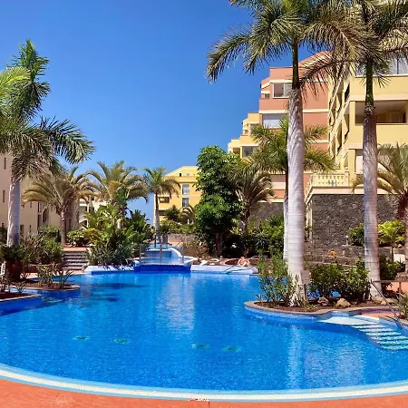 Well Refined - Stunning Pool Apartment Palm-mar