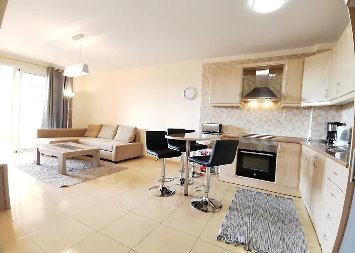 Apartmán Lani House - Stunning Pool Palm-mar