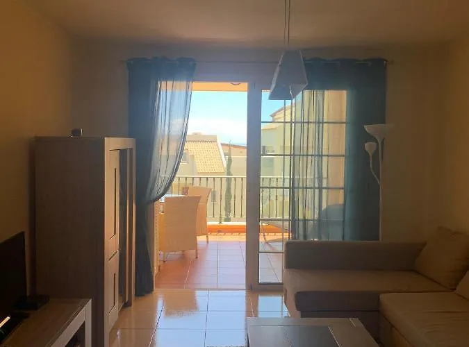 Lani House - Stunning Pool Apartmán