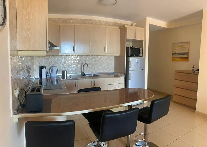 Lani House - Stunning Pool Apartmán