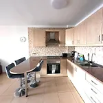 아파트 Lani House - Stunning Pool 팔름-마르